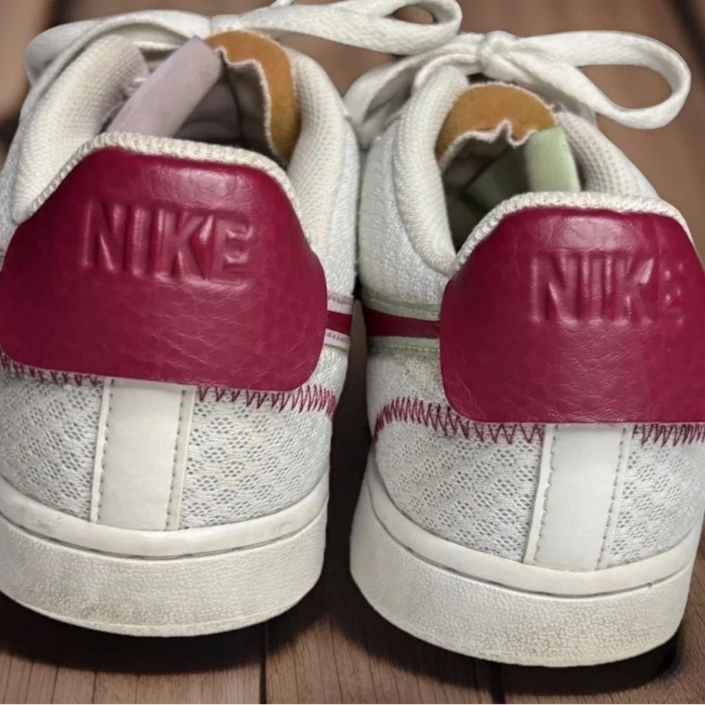 Nike Court Vision Low Valentines Day U Complete Me CU7847-100 Men’s 10  White - Picture 3 of 9